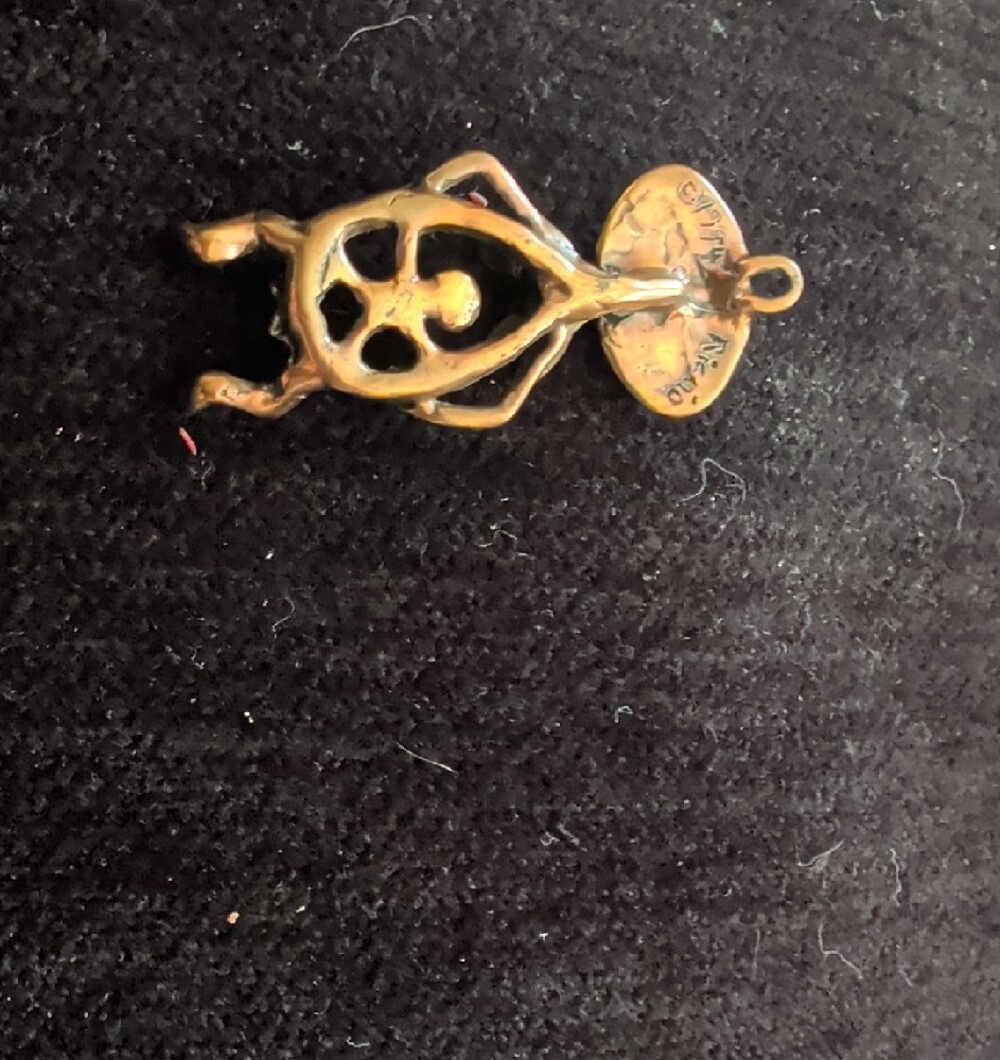 Handmade Tribal Fertility Idol Pendant - Picture 3 of 5